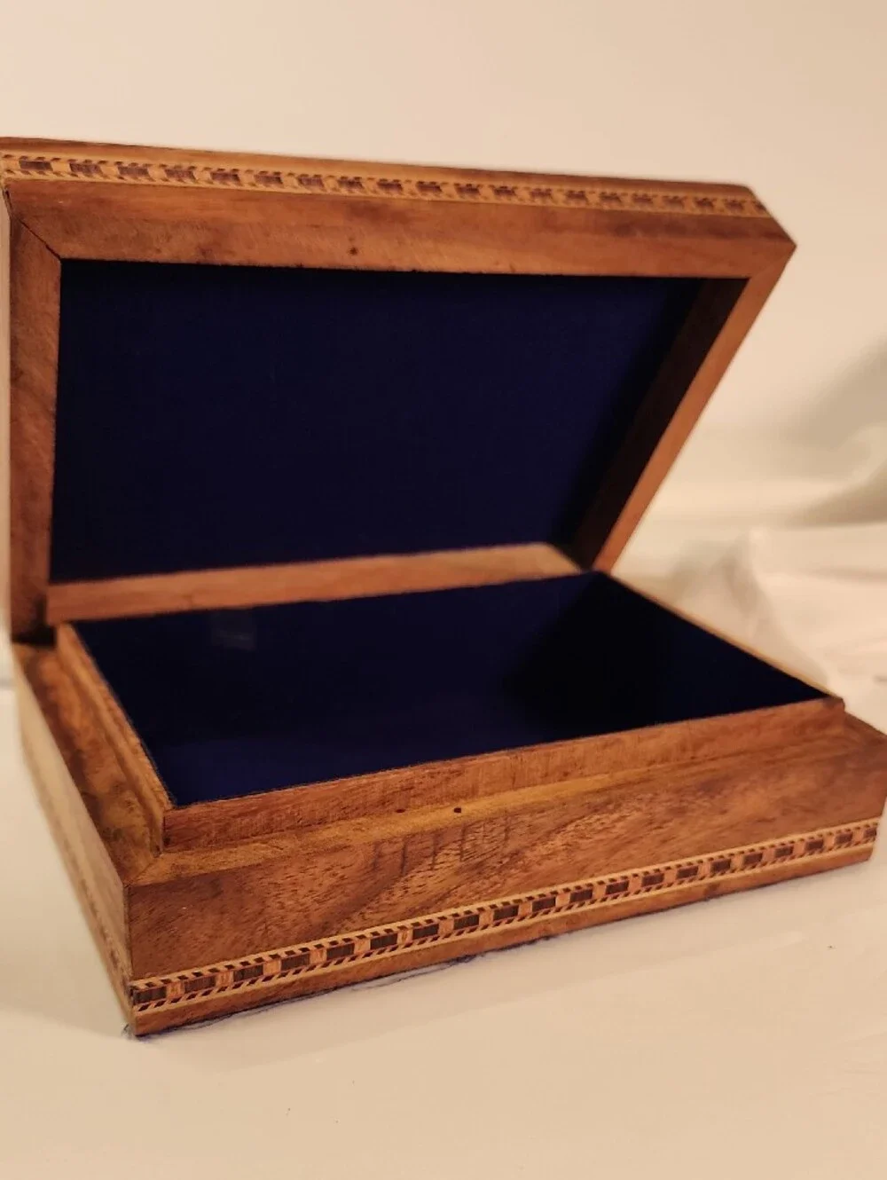 N/A decorative wooden